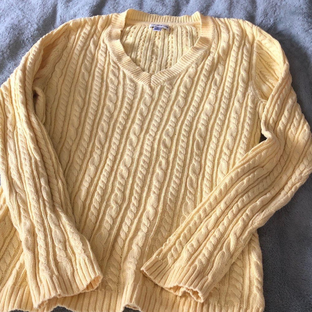 croft & barrow Pale Yellow Cable Knit V-Neck Sweater